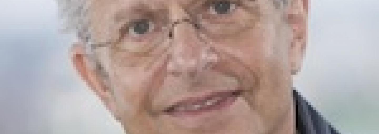 Laurence Tribe: The Supreme Court and the Constitution Image - Laurence Tribe: The Supreme Court and the Constitution