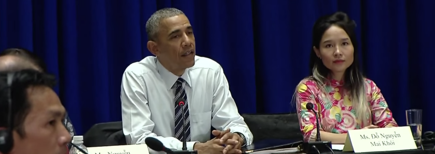 Mai Khoi and the Art of Creative Dissent Image - Barack Obama and Mai Khoi