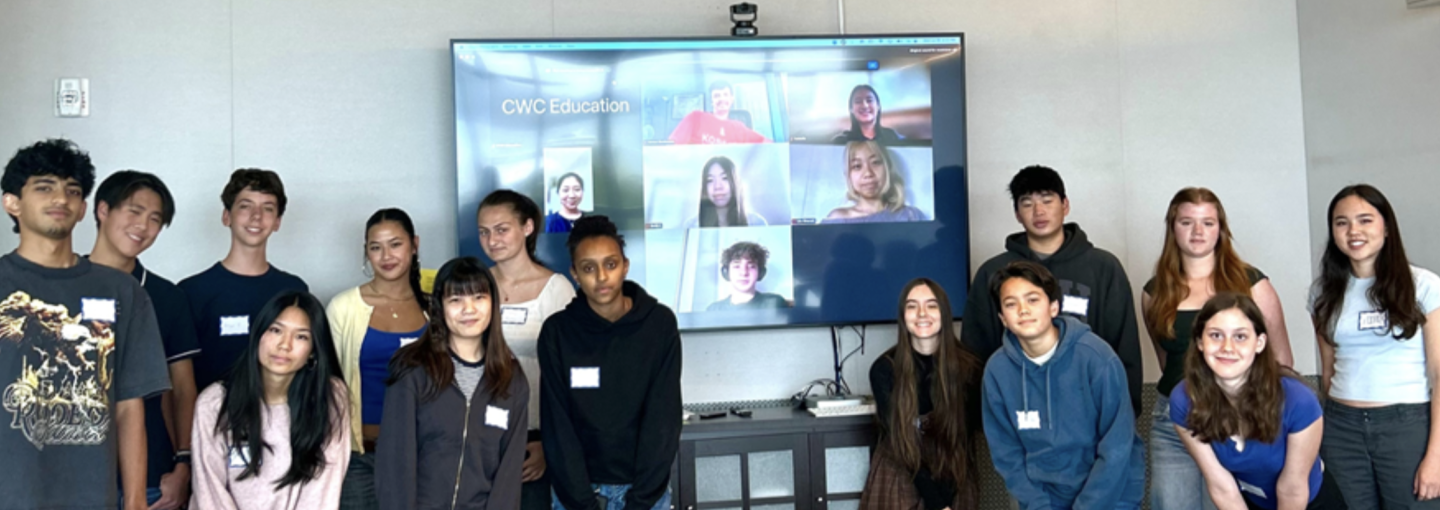 Image - students at Commonwealth Club