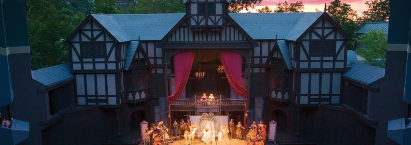 Elizabethan Theatre in Ashland