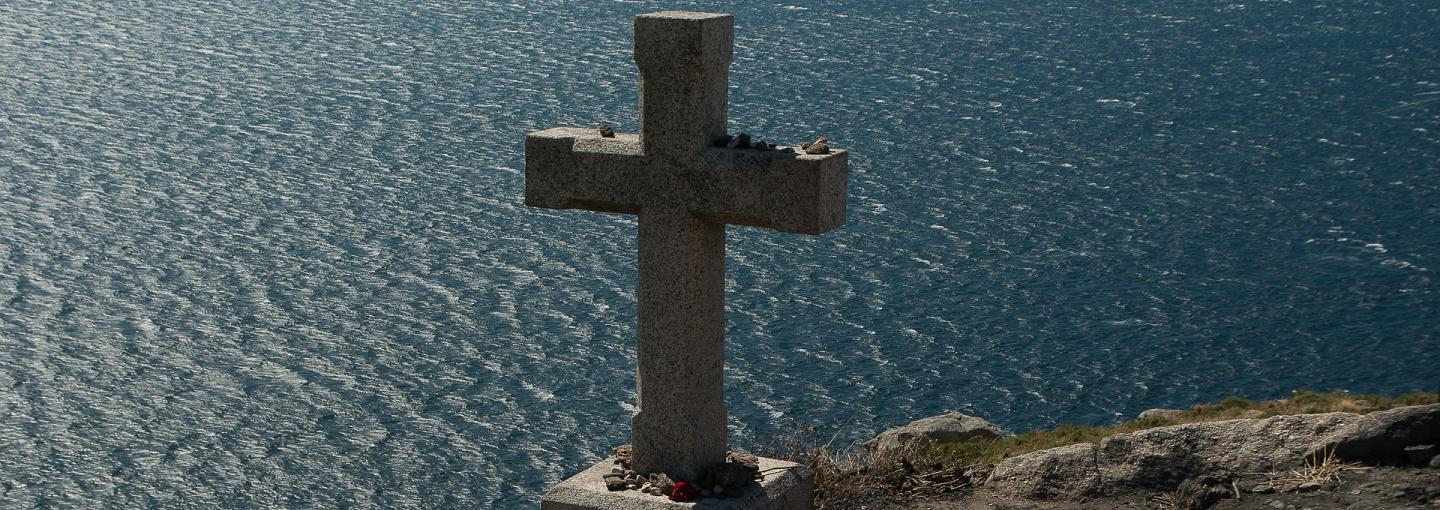 Spain cross