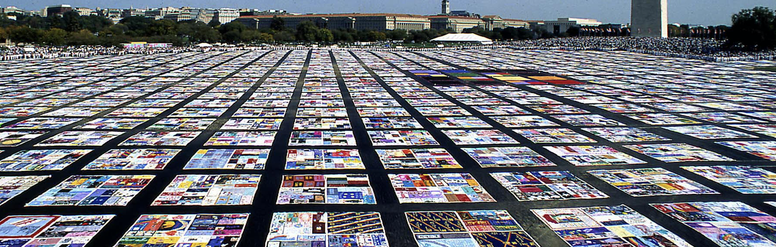 Image - AIDS Memorial Quilt