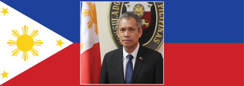 Image - the speaker and Philippine flag