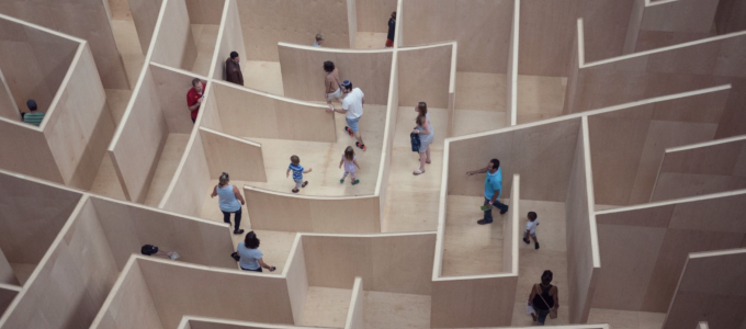 Image - people in a labyrinth