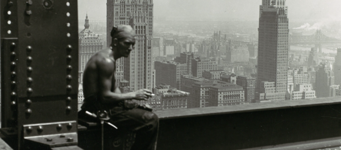 Image - construction worker sitting on steel beam of Empire State Building