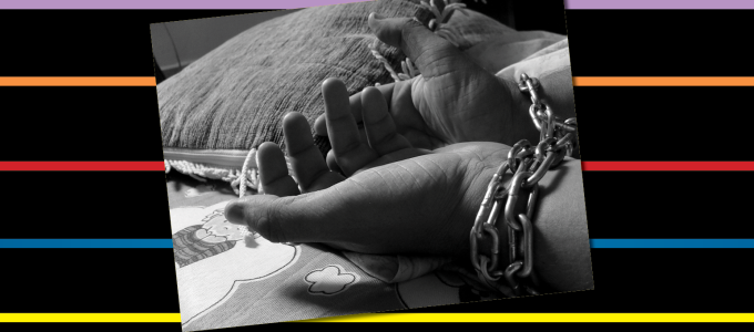 Image - hands in chains