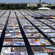 Image - AIDS Memorial Quilt